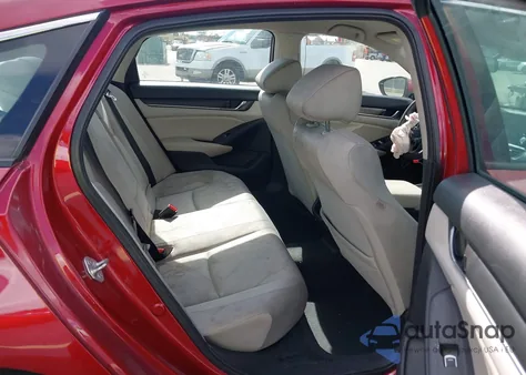 2021 Honda Accord Lx z USA, uszkodzony, nr VIN 1HGCV1F16MA014622